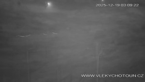 Ski areál Chotouň - Sjezdovka - 19.12.2025 v 03:15 Ski areál Chotouň - Sjezdovka - 19.12.2025 v 03:15