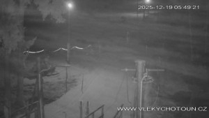 Ski areál Chotouň - Sjezdovka - 19.12.2025 v 06:00 Ski areál Chotouň - Sjezdovka - 19.12.2025 v 06:00