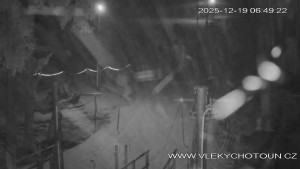 Ski areál Chotouň - Sjezdovka - 19.12.2025 v 07:00 Ski areál Chotouň - Sjezdovka - 19.12.2025 v 07:00