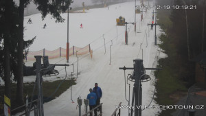 Ski areál Chotouň - Sjezdovka - 19.12.2025 v 10:30 Ski areál Chotouň - Sjezdovka - 19.12.2025 v 10:30