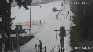 Ski areál Chotouň - Sjezdovka - 19.12.2025 v 12:00 Ski areál Chotouň - Sjezdovka - 19.12.2025 v 12:00