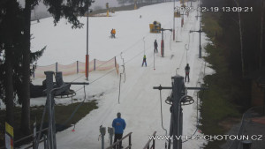 Ski areál Chotouň - Sjezdovka - 19.12.2025 v 13:15 Ski areál Chotouň - Sjezdovka - 19.12.2025 v 13:15