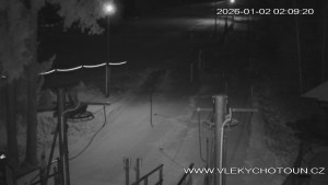 Ski areál Chotouň - Sjezdovka - 2.1.2026 v 02:15 Ski areál Chotouň - Sjezdovka - 2.1.2026 v 02:15