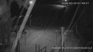 Ski areál Chotouň - Sjezdovka - 22.2.2026 v 02:00 Ski areál Chotouň - Sjezdovka - 22.2.2026 v 02:00
