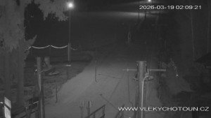 Ski areál Chotouň - Sjezdovka - 19.3.2026 v 02:15 Ski areál Chotouň - Sjezdovka - 19.3.2026 v 02:15