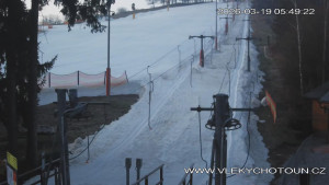 Ski areál Chotouň - Sjezdovka - 19.3.2026 v 06:00 Ski areál Chotouň - Sjezdovka - 19.3.2026 v 06:00