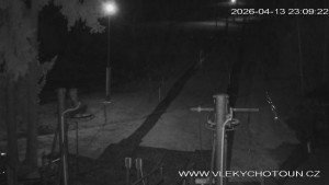 Ski areál Chotouň - Sjezdovka - 14.4.2026 v 00:15 Ski areál Chotouň - Sjezdovka - 14.4.2026 v 00:15