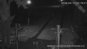 Ski areál Chotouň - Sjezdovka - 14.4.2026 v 00:30 Ski areál Chotouň - Sjezdovka - 14.4.2026 v 00:30