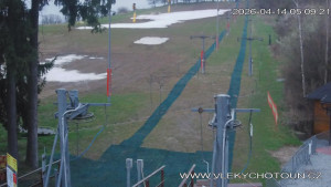 Ski areál Chotouň - Sjezdovka - 14.4.2026 v 06:15 Ski areál Chotouň - Sjezdovka - 14.4.2026 v 06:15