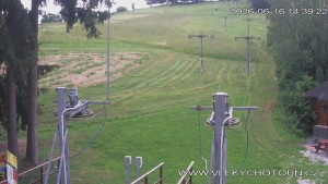 Skigebiet Chotouň - Skipiste - 16.6.2026 v 15:45 Skigebiet Chotouň - Skipiste - 16.6.2026 v 15:45