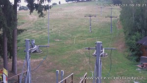 Ski areál Chotouň - Sjezdovka - 31.7.2026 v 17:30 Ski areál Chotouň - Sjezdovka - 31.7.2026 v 17:30