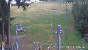 Skigebiet Chotouň - Skipiste - 31.7.2026 v 19:45 Skigebiet Chotouň - Skipiste - 31.7.2026 v 19:45