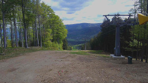 Skiareál - Skipark Filipovice - Horní stanice Lanové dráhy - 9.5.2025 v 11:01 Skiareál - Skipark Filipovice - Horní stanice Lanové dráhy - 9.5.2025 v 11:01
