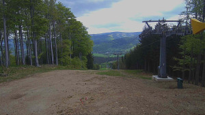 Skiareál - Skipark Filipovice - Horní stanice Lanové dráhy - 9.5.2025 v 12:01 Skiareál - Skipark Filipovice - Horní stanice Lanové dráhy - 9.5.2025 v 12:01