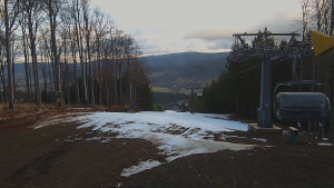 Skiareál - Skipark Filipovice - Horní stanice Lanové dráhy - 7.12.2025 v 08:31 Skiareál - Skipark Filipovice - Horní stanice Lanové dráhy - 7.12.2025 v 08:31