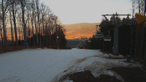 Skiareál - Skipark Filipovice - Horní stanice Lanové dráhy - 6.3.2026 v 16:31 Skiareál - Skipark Filipovice - Horní stanice Lanové dráhy - 6.3.2026 v 16:31