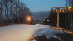 Skiareál - Skipark Filipovice - Horní stanice Lanové dráhy - 6.3.2026 v 18:01 Skiareál - Skipark Filipovice - Horní stanice Lanové dráhy - 6.3.2026 v 18:01