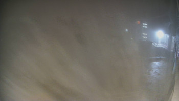 Snímek    2.11.2025 v 23:00