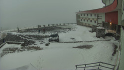 Praděd - Vysílač - Hlavní vchod