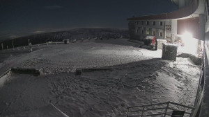 Praděd - Vysílač - Praděd - Vysílač - Hlavní vchod - 8.1.2026 v 04:20 Praděd - Vysílač - Praděd - Vysílač - Hlavní vchod - 8.1.2026 v 04:20