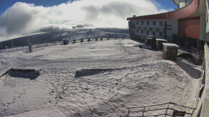 Praděd - Vysílač - Praděd - Vysílač - Hlavní vchod - 8.1.2026 v 11:40 Praděd - Vysílač - Praděd - Vysílač - Hlavní vchod - 8.1.2026 v 11:40