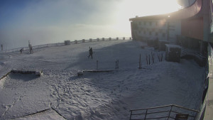 Praděd - Vysílač - Praděd - Vysílač - Hlavní vchod - 8.1.2026 v 13:40 Praděd - Vysílač - Praděd - Vysílač - Hlavní vchod - 8.1.2026 v 13:40