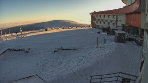 Praděd - Vysílač - Praděd - Vysílač - Hlavní vchod - 8.1.2026 v 15:10 Praděd - Vysílač - Praděd - Vysílač - Hlavní vchod - 8.1.2026 v 15:10