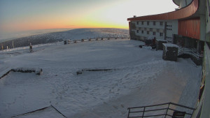 Praděd - Vysílač - Praděd - Vysílač - Hlavní vchod - 8.1.2026 v 16:25 Praděd - Vysílač - Praděd - Vysílač - Hlavní vchod - 8.1.2026 v 16:25