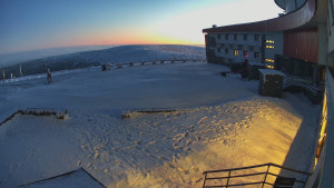 Praděd - Vysílač - Praděd - Vysílač - Hlavní vchod - 8.1.2026 v 16:45 Praděd - Vysílač - Praděd - Vysílač - Hlavní vchod - 8.1.2026 v 16:45