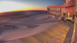 Praděd - Vysílač - Hlavní vchod