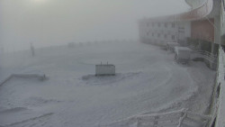 Praděd - Vysílač - Hlavní vchod