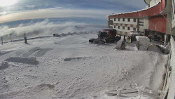 Praděd - Vysílač - Hlavní vchod