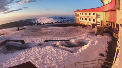 Praděd - Vysílač - Hlavní vchod