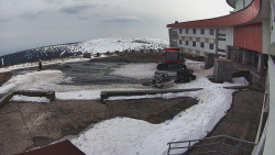 Praděd - Vysílač - Hlavní vchod