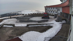 Praděd - Vysílač - Hlavní vchod