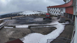 Praděd - Vysílač - Hlavní vchod