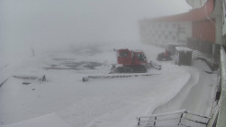 Praděd - Vysílač - Hlavní vchod