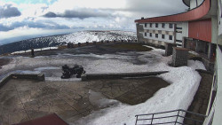 Praděd - Vysílač - Hlavní vchod