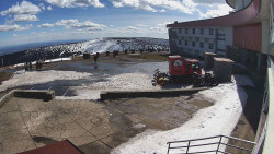 Praděd - Vysílač - Hlavní vchod