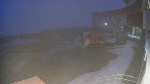 Praděd - Vysílač - Praděd - Vysílač - Hlavní vchod - 8.4.2026 v 05:20 Praděd - Vysílač - Praděd - Vysílač - Hlavní vchod - 8.4.2026 v 05:20