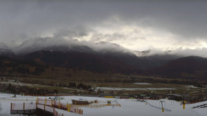 Ski Hauser Kaibling - Dolní stanice lanovky - 13.2.2026 v 07:45 Ski Hauser Kaibling - Dolní stanice lanovky - 13.2.2026 v 07:45