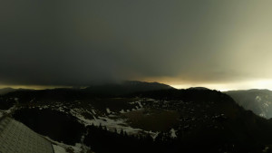 Raxseilbahn - Otto-Schutzhaus - 17.12.2025 v 19:45 Raxseilbahn - Otto-Schutzhaus - 17.12.2025 v 19:45