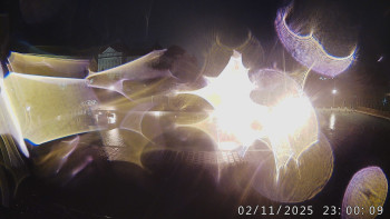 Snímek    2.11.2025 v 23:00