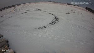 Letiště Jindřichův Hradec - Provozní plocha - západ - 5.1.2026 v 07:30 Letiště Jindřichův Hradec - Provozní plocha - západ - 5.1.2026 v 07:30