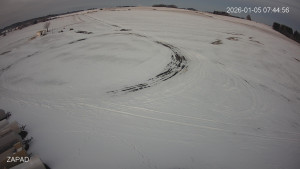 Letiště Jindřichův Hradec - Provozní plocha - západ - 5.1.2026 v 07:45 Letiště Jindřichův Hradec - Provozní plocha - západ - 5.1.2026 v 07:45