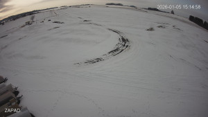 Letiště Jindřichův Hradec - Provozní plocha - západ - 5.1.2026 v 15:15 Letiště Jindřichův Hradec - Provozní plocha - západ - 5.1.2026 v 15:15