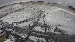 Letiště Jindřichův Hradec - Provozní plocha - západ - 22.2.2026 v 08:30 Letiště Jindřichův Hradec - Provozní plocha - západ - 22.2.2026 v 08:30