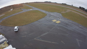 Letiště Jindřichův Hradec - Provozní plocha - západ - 22.2.2026 v 17:01 Letiště Jindřichův Hradec - Provozní plocha - západ - 22.2.2026 v 17:01