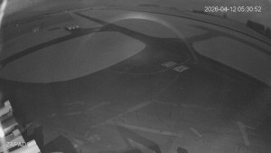 Letiště Jindřichův Hradec - Provozní plocha - západ - 12.4.2026 v 05:31 Letiště Jindřichův Hradec - Provozní plocha - západ - 12.4.2026 v 05:31