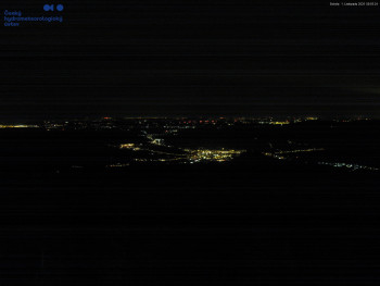 Snímek    1.11.2025 v 01:00